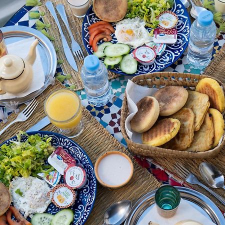 Dar Al Ghazal Otel Tanca Dış mekan fotoğraf